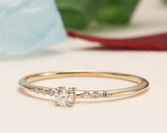 14K Gold Diamond Engagement Ring: Solitaire Wedding Band