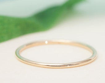 Solid 14k gold Wedding Band | Yelow Gold Band | Tiny Gold Ring | Thin Gold Ring | Wedding Gold Ring | Stackable wedding Band | Mother's Day