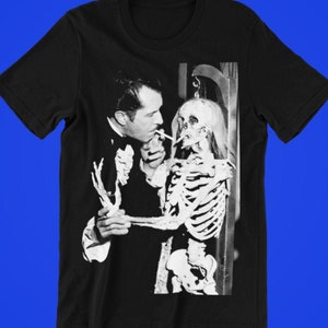 Vincent Price smoking on the set of TWICE TOLD TALES T-Shirt Tee Shirt 68