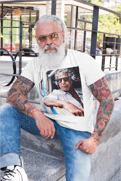 Discover Maglietta T-Shirt Anthony Bourdain Uomo Donna Bambini Camicia Chef Legend Per Tifosi