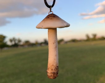 Realistic mushroom necklace