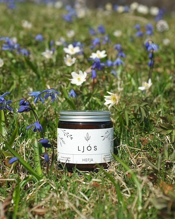 HEFJA - essential oils scented candle