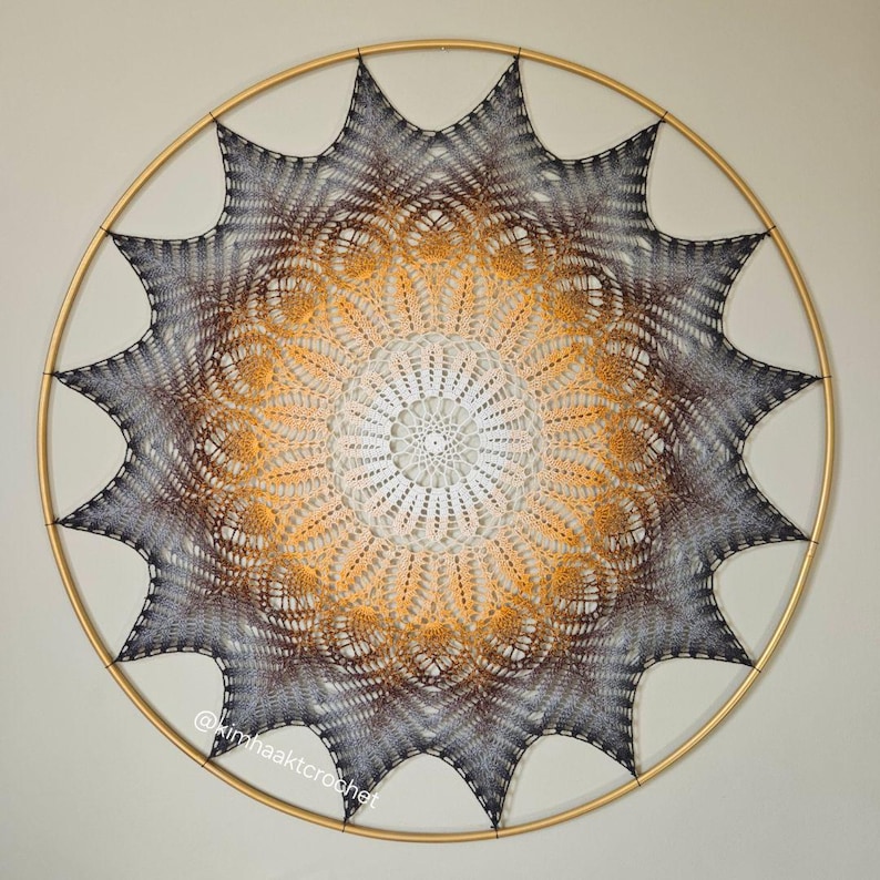 Patrón de ganchillo de mandala en inglés, tapiz de pared de mandala de ganchillo, regalo de patrón de ganchillo, decoración del hogar de ganchillo, patrón de ganchillo, gráfico de ganchillo imagen 1