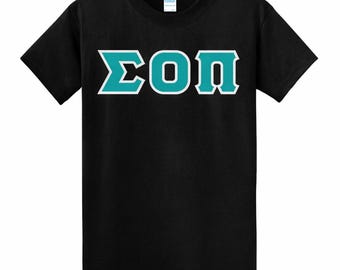 Camiseta personalizada com letras gregas de fraternidades/sororidades