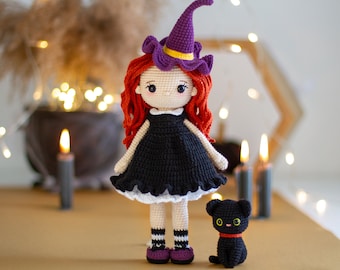 Patrón de muñeca bruja de ganchillo para Halloween con gato negro (INGLÉS)