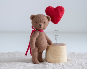 Patrón de crochet osito de peluche: Tobby Amigurumi (INGLÉS)