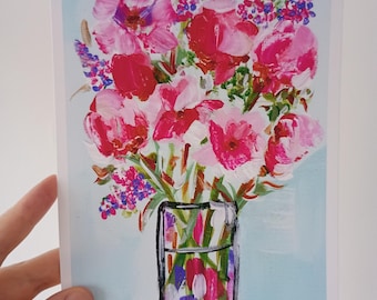 Lámina artística de jarrón de cristal con flores rosas: pintura de naturaleza muerta botánica