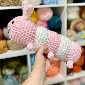Crochet Lovebug // plushie, stuffed animal, amigurumi