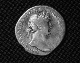 トラヤヌス・デナリウス、ローマ。西暦98～117年。RIC 254。古代