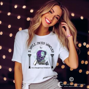 A Well Read Woman T-shirt, Cute Book Shirt, Bookish Merch, Book Lover Shirt, Cute Bookish Gifts, Dark Academia Shirt, Shirt for Readers