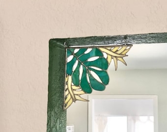 STAINED GLASS LEAF, Suncatcher Leaf, Unique Green Leave Living Room Window Corner Hanging Decoration Glass Suncatcher Gifts