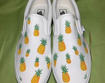 vans with pineapples