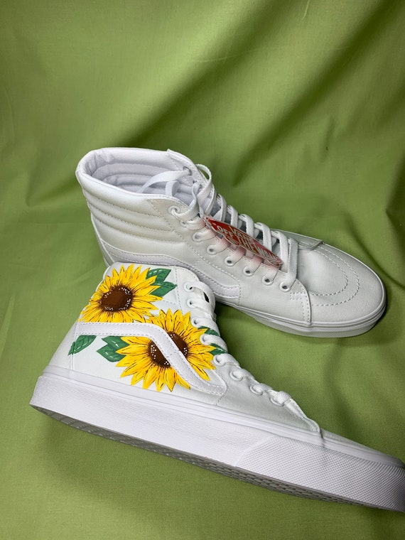 Handpainted sunflower Vans  Vans shoes, Custom vans shoes, Vans shoes  fashion