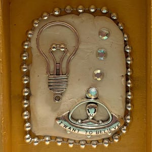 Magic Boxes: "What's To Think About?" - Interplanetary Contemplation - Flying Saucer Sparkly One-of-a-Kind Gold Diorama