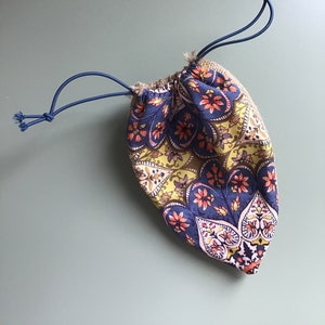 Porta coppetta/oggetti “Goccia”