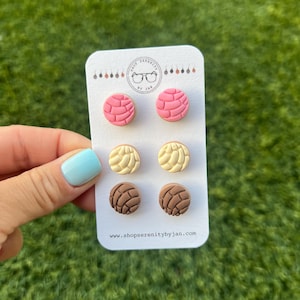 Concha Earrings,Pan Dulce Earrings,Mexican Sweet Bread Earrings,Pink, Chocolate, Vanilla, Cute Concha Earrings,Cinco de Mayo Earring, Gift