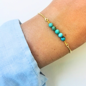 Minimalist Turquoise Beaded Bracelet, delicate genuine turquoise bracelet, stackable bracelet, minimal bracelet, gemstone bracelet