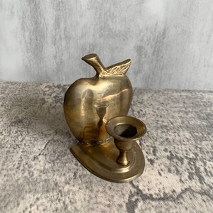 Vintage brass apple candle holder / vintage kitchen metal tableware / bras home decoration / teacher gift