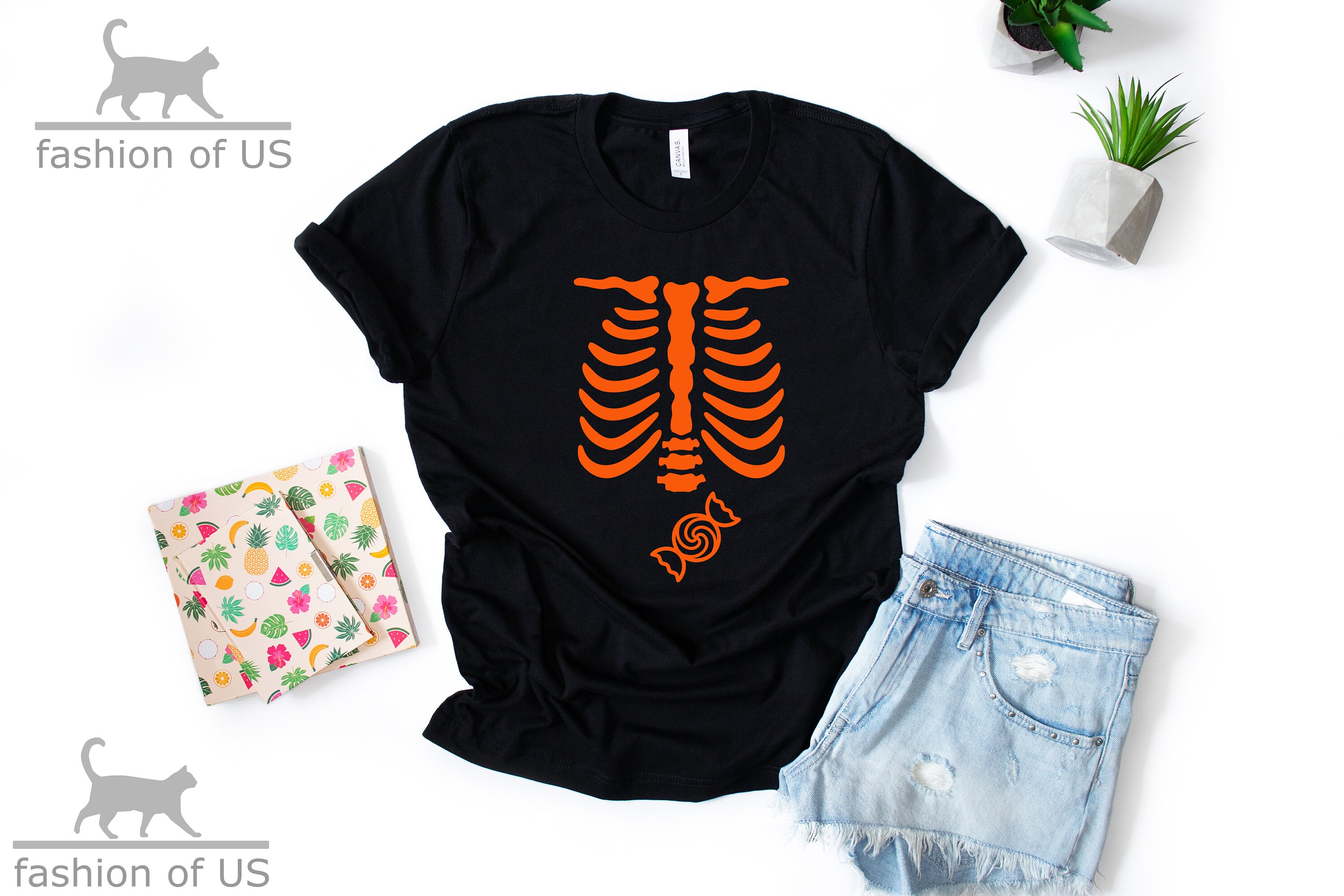 Discover Halloween Pregnancy Announcement Shirt | Skeleton Baby Shirt | Baby Belly Shirt | Beer Belly Shirt | Matching Couple Shirt | Mommy To Be