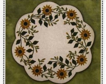 Primitive Gatherings Wool Applique Vintage Sunflower Table Mat  Pattern  (Flowers, Vines) and Kit Available Lisa Bongean