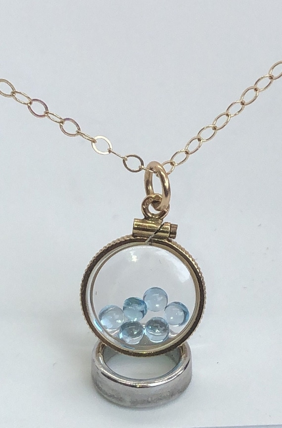 Vintage Baby Blue Natural Topaz Shaker Locket, gol