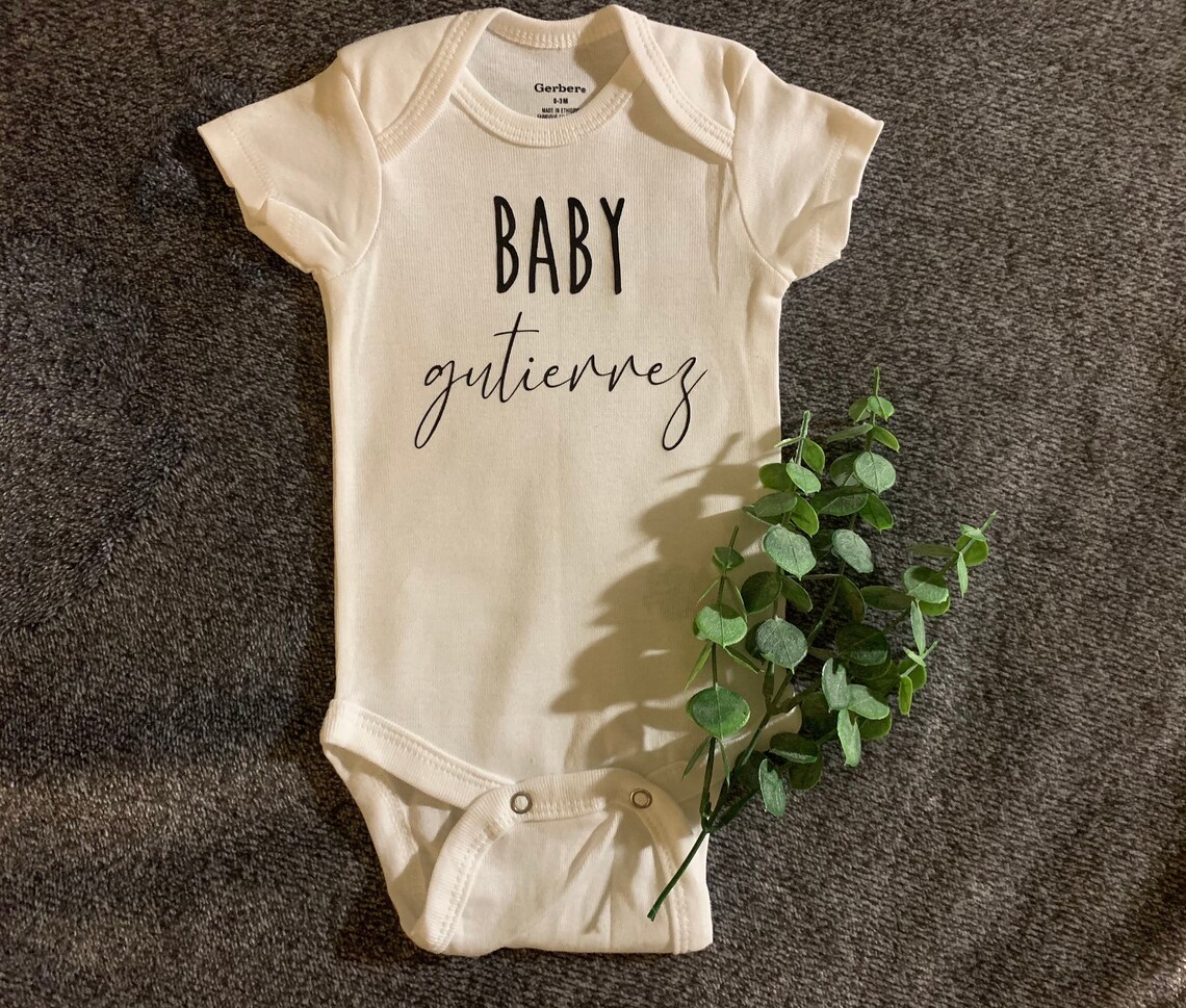 Personalized Pregnancy Announcement Body Suit / Baby Bodysuit Etsy