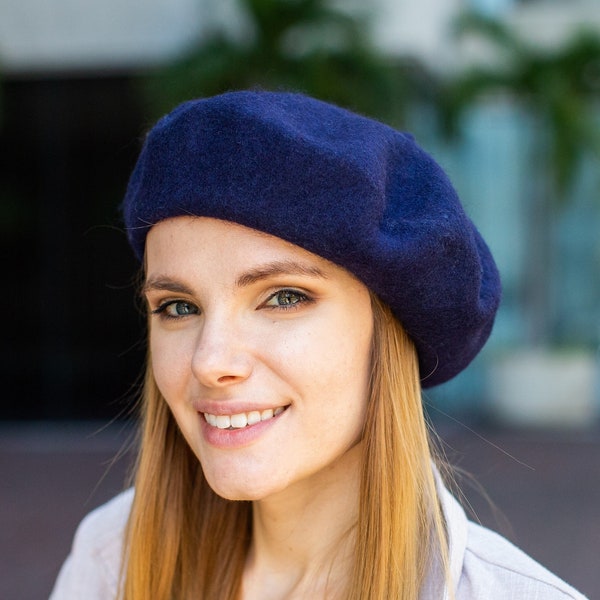 Classic Wool Beret Hat, French Beret, Fall Fashion Accessory, Felt Beret For Winter, Navy Blue Beret, Gift For Her Women's Gift