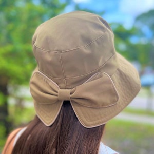 Summer Cloche Hats, Short Brim Hat Bucket Hat Womens Summer Hats Sunhats Women Ladies Sun Hats Feminine 1920s Hats for Women with Chin Strap