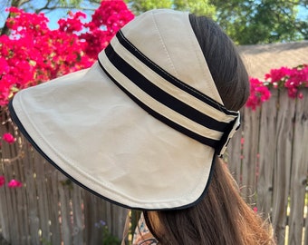 Adjustable Ponytail Sun Hat, Breathable Beach Summer Hat Womens, 100% Cotton Foldable Wired hat Wide Brim with Chin Strap Ideal Gift for Her