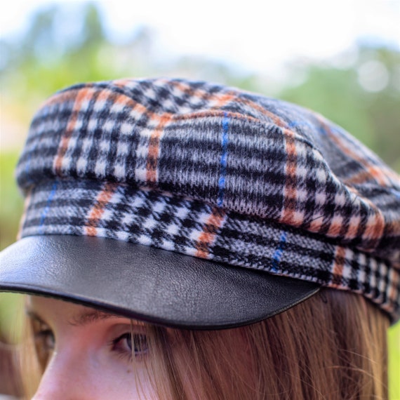 Fashion Outdoor Warm Faux Leather Stitching Plaid Brim Winter