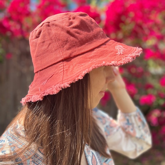 Red Sun Hat Frayed Wide Brim Bucket Hat Summer Hat Women Beach 100% Cotton Hat  Brimmed Sunhat Elegant Vacation Honeymoon Gift for Her 