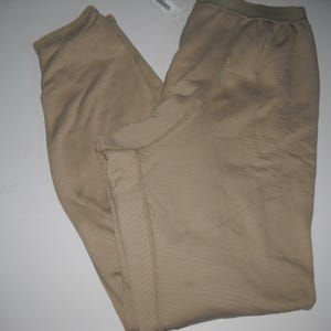 New Issue, Polartec  Military Cold Weather, Performance Thermal Fabric Grid Fleece  Long Johns, , Size Medium, Tan Color, Made In USA **