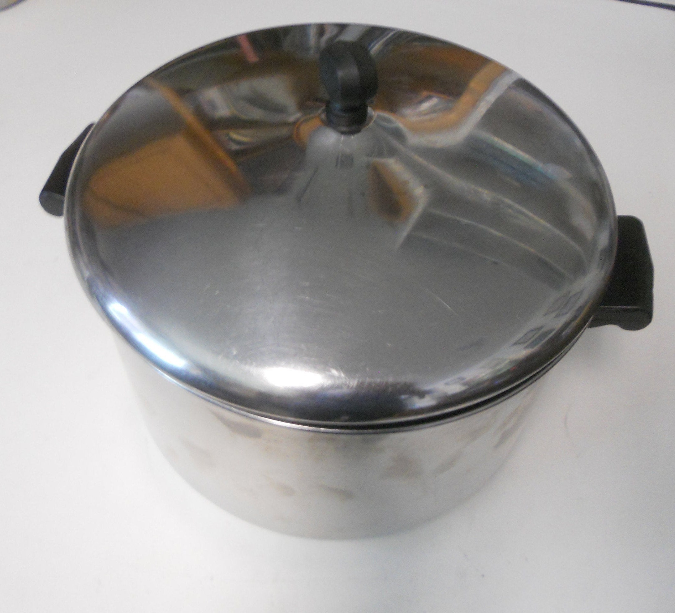 VINTAGE FARBERWARE 3 QT DOUBLE BOILER AND STEAMER/STRAINER WITH LID 4 PCS