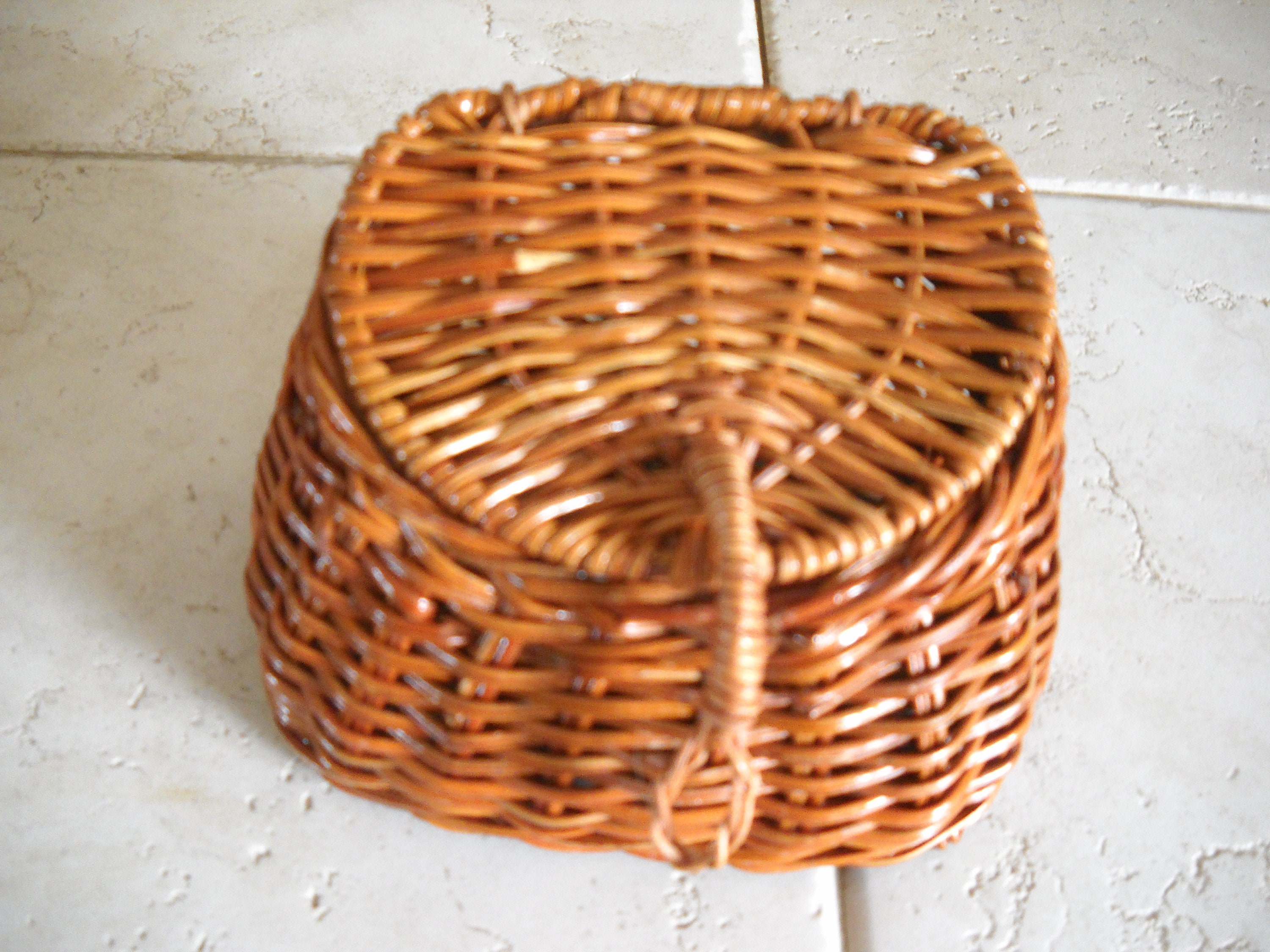 Vintage 50-60's Wicker Fly Fishing Creel Basket 