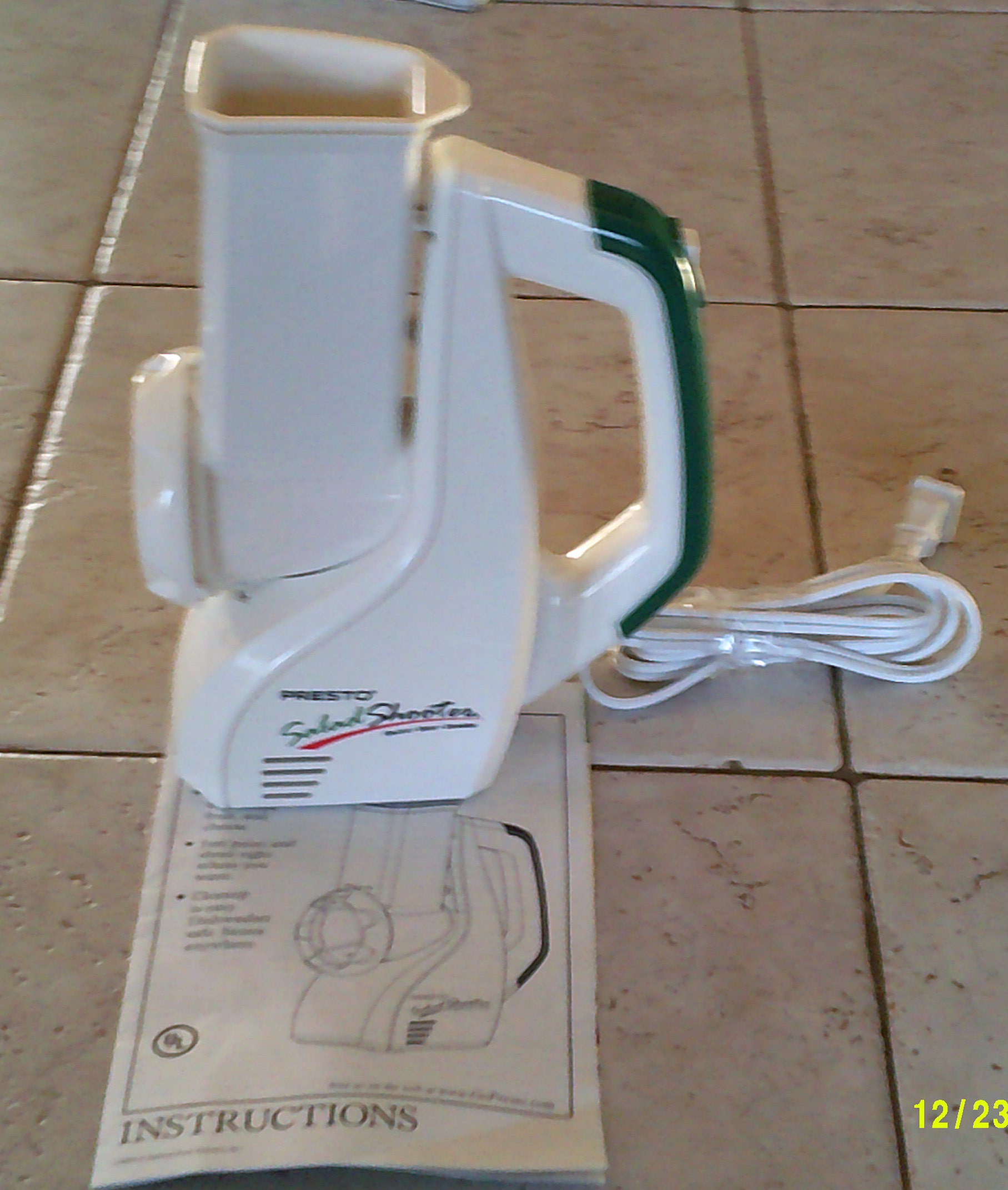 Vtg Presto Salad Shooter Electric Food Slicer Shredder 02910 COMPLETE w/ Box