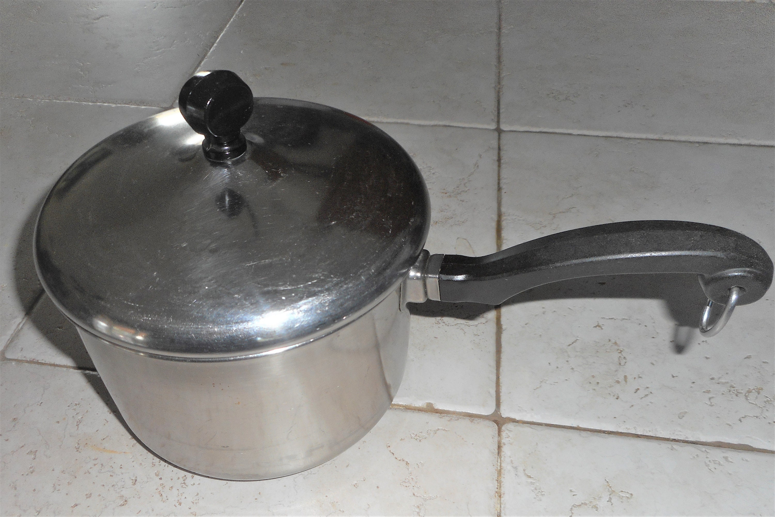 Farberware Classic Stainless Steel 4-Quart Covered Saucepot