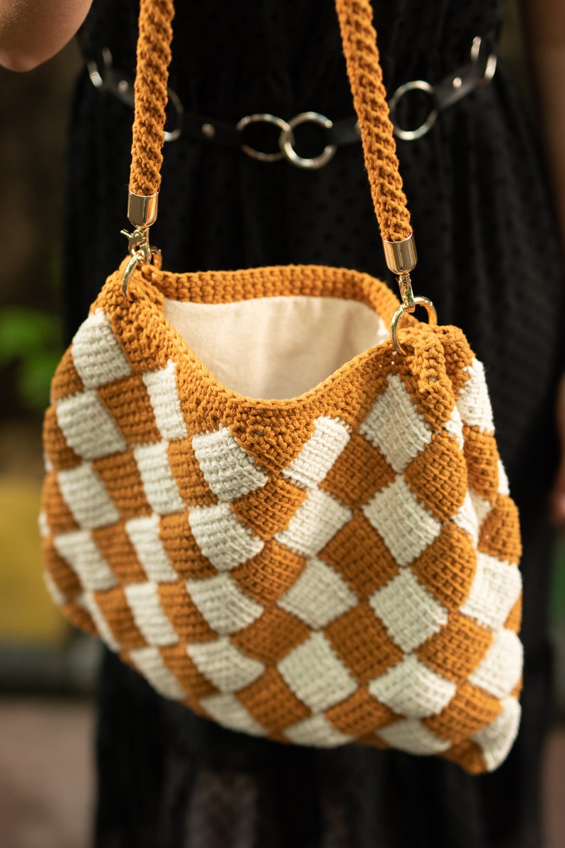 Crochet Bag, Crochet shoulder bag, crochet checkered bag, Bag Crochet, Crossbody Bag image 8