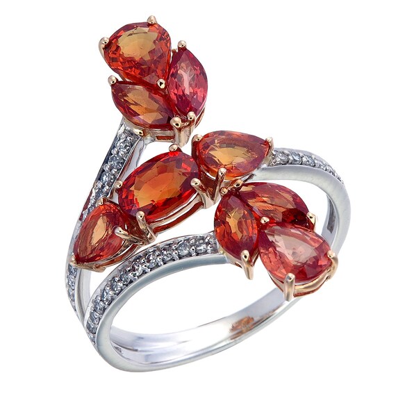 Classic Ring with Orange Sapphire