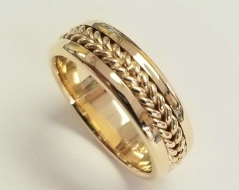 14K Yellow Gold Ring Item 1037 Wedding Band 7 mm