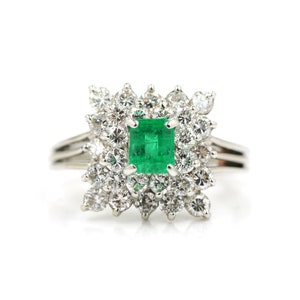 1.9 CTW Natural green Colombian Emerald & Diamond 900 Platinum Cocktail Ring Size 6.5