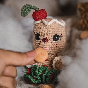 ENG. CHERRY The Cookie