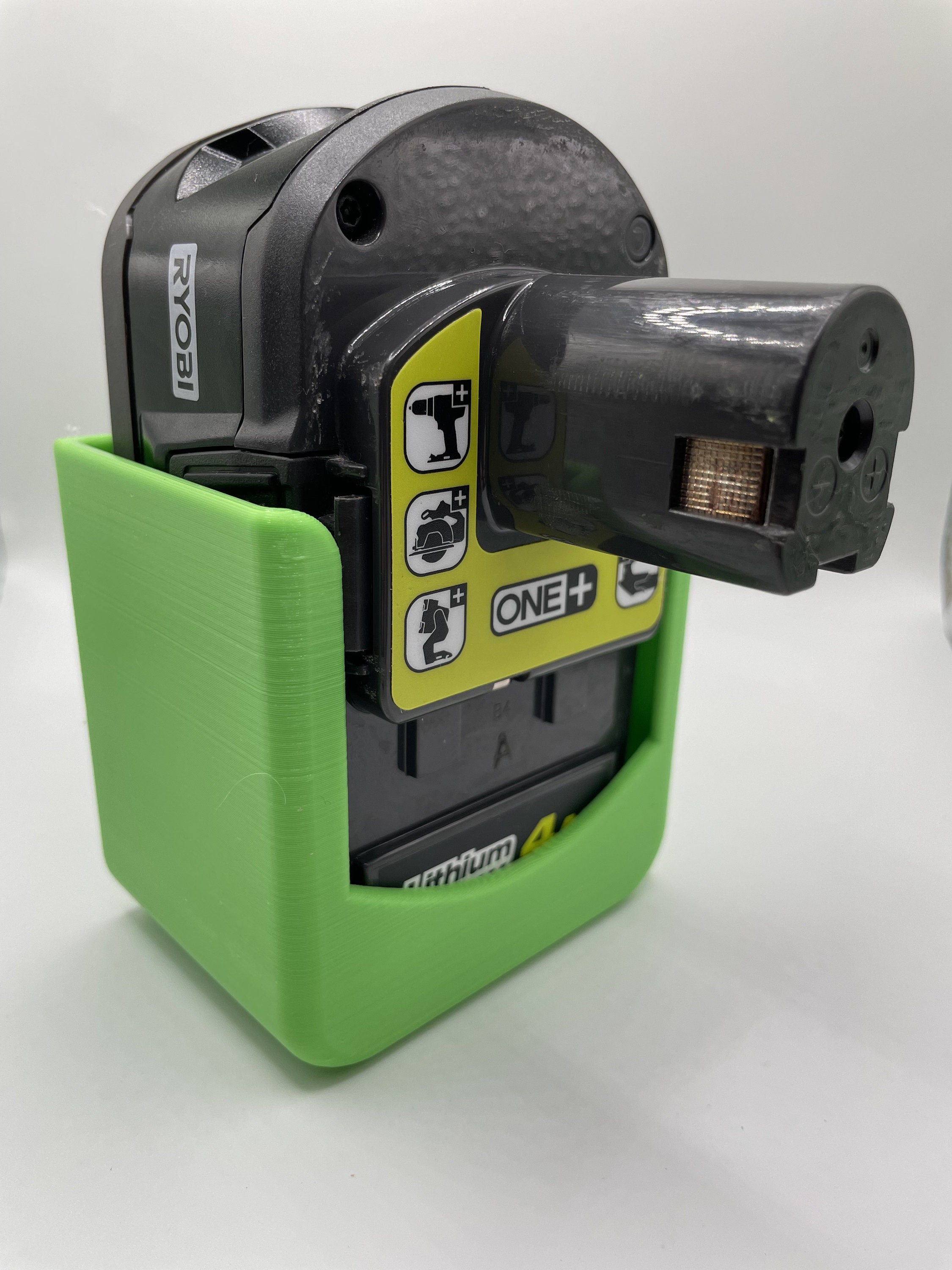 Wieszak na akumulator KDD Ryobi One+, zestaw dwóch sztuk