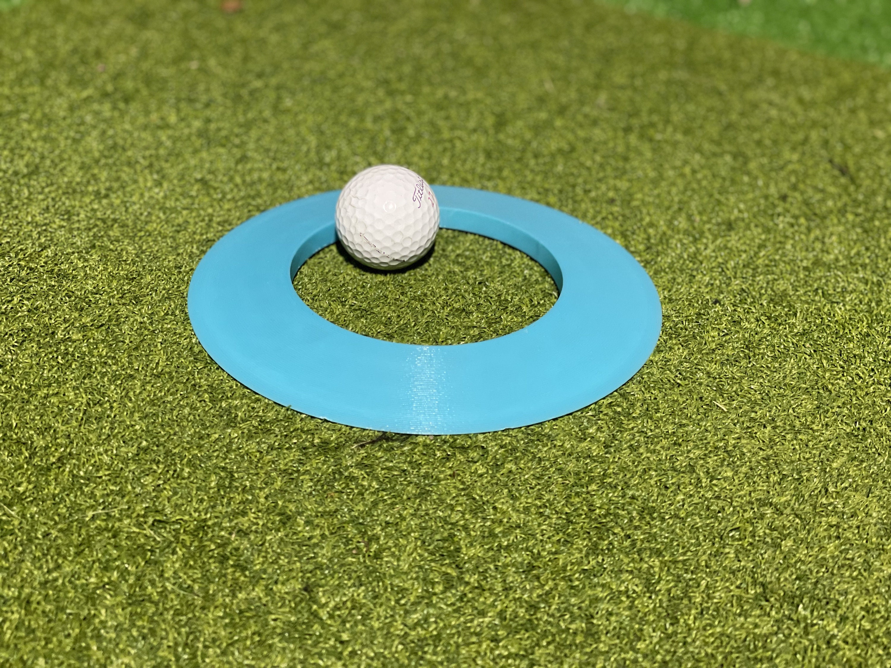 Indoor Putting Cups