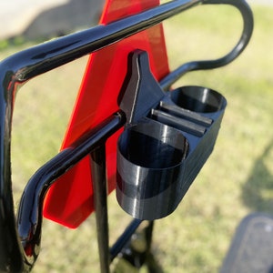 Copo de barra de apoio para carrinho de golfe e suporte para telefone com montagem triangular