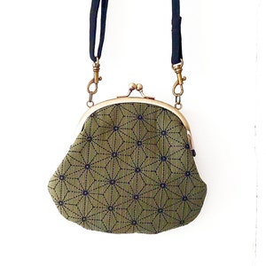 Small strap bag with Japanese Asanoha pattern in olive green, strap bag, removable shoulder strap made of fabric or leather, purse