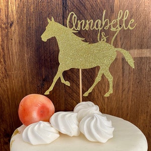 Topper per torta di compleanno personalizzato a forma di cavallo glitterato: decorazione moderna per feste