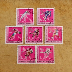 1968 Italia Medalla de Oro Olímpica Sellos de Mehra Sur Arabia.  Original 1968 Sellos postales.  POSTAGE GRATUITO