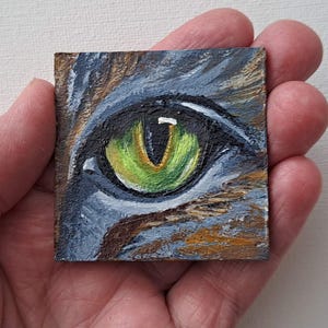 Oeil de chat peinture art original art de chat maison de poupée art décoration de maison de poupée art mural 2" par 2" cadeaux peinture