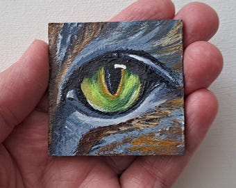 Cat Eye Painting: Miniature Acrylic Dollhouse Art (2x2)