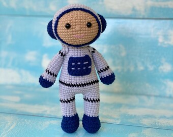 Astronaut handmade doll, boy doll, Spaceman plush toy, cotton yarn toy, Spaceman doll